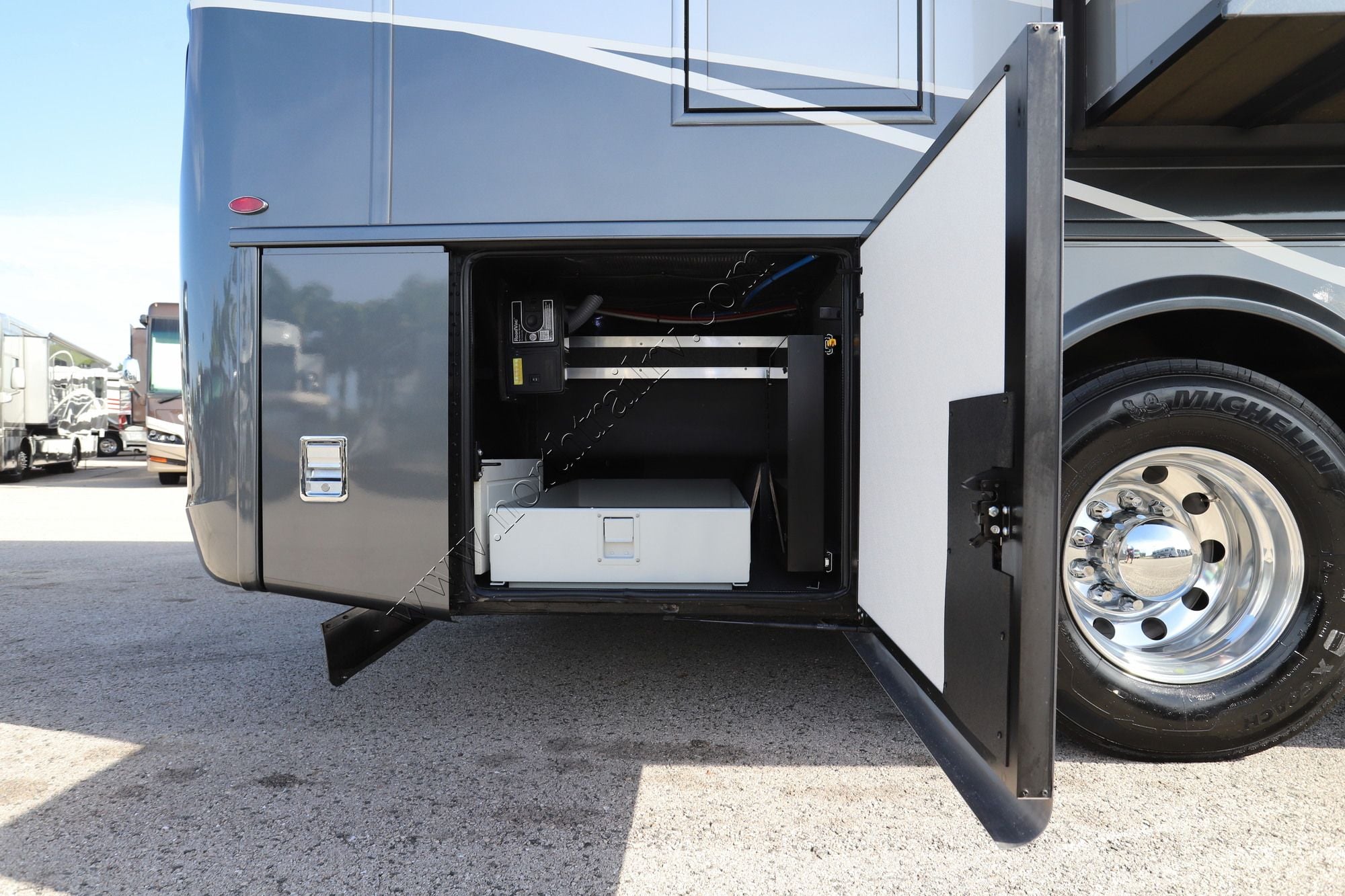 Used 2025 Newmar Super Star 4059 Super C  For Sale