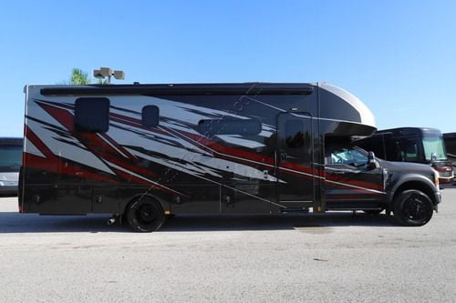 2027 Renegade Rv Veracruz 33VRS