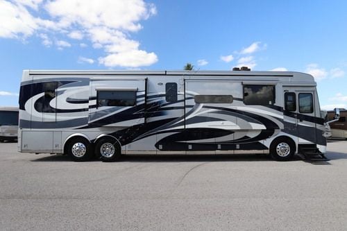 2019 Newmar Essex 4551