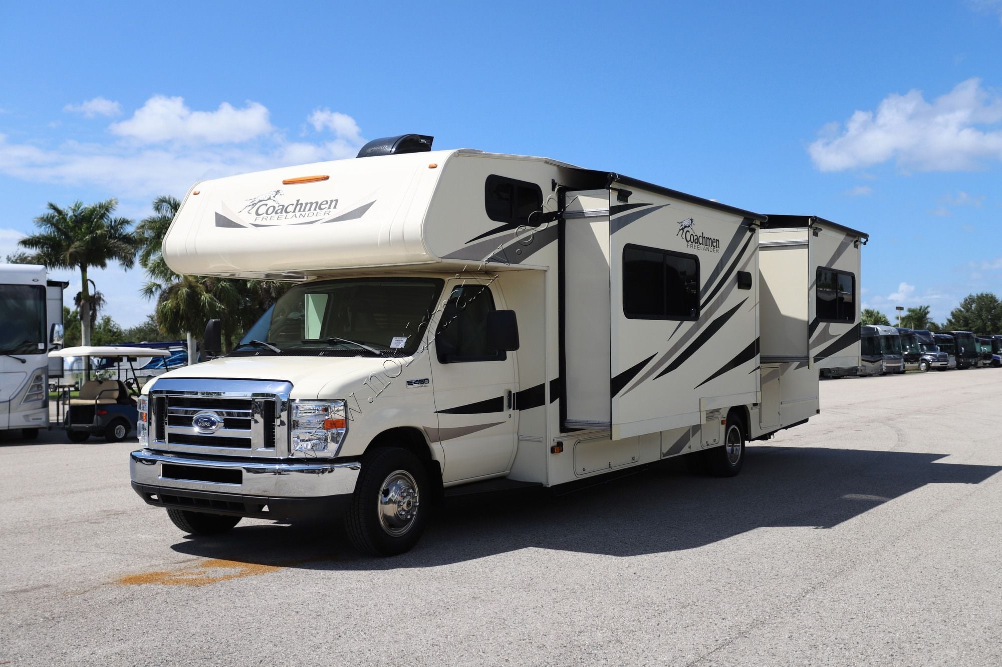 Used 2019 Coachmen Freelander 32DS Class C  For Sale