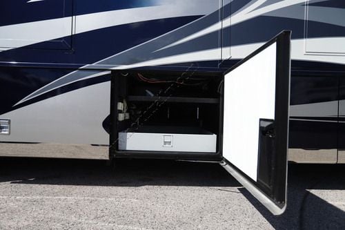 2019 Newmar Essex 4551