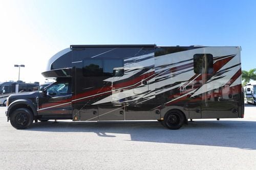 2027 Renegade Rv Veracruz 33VRS