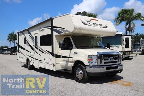 2019 Coachmen Freelander 32DS