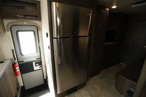 2019 Coachmen Freelander 32DS