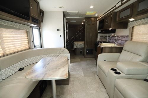 2019 Coachmen Freelander 32DS