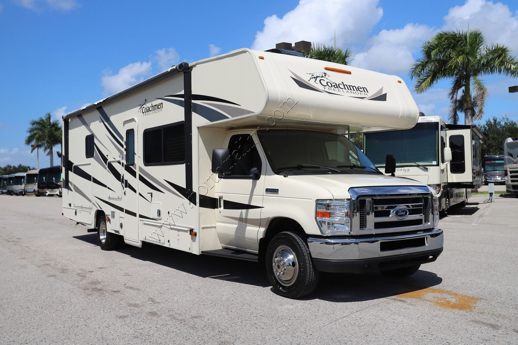 Used 2019 Coachmen Freelander 32DS Class C  For Sale