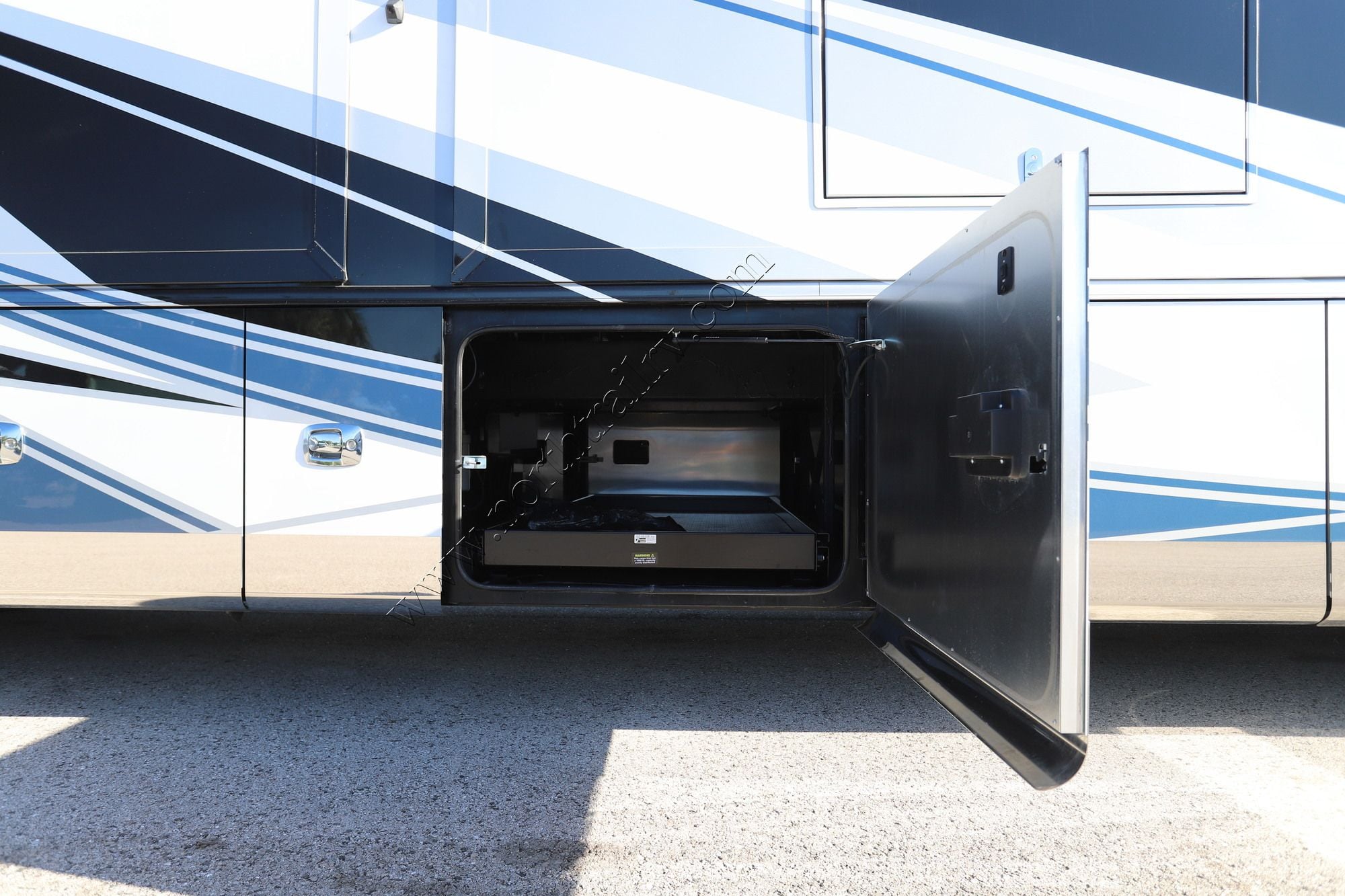 New 2027 Tiffin Motor Homes Allegro Bus 45BP Class A  For Sale