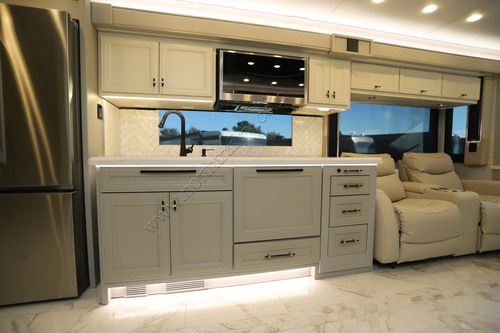 2027 Tiffin Motor Homes Allegro Bus 45BP