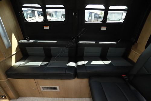 2027 Airstream Rangeline 21PL