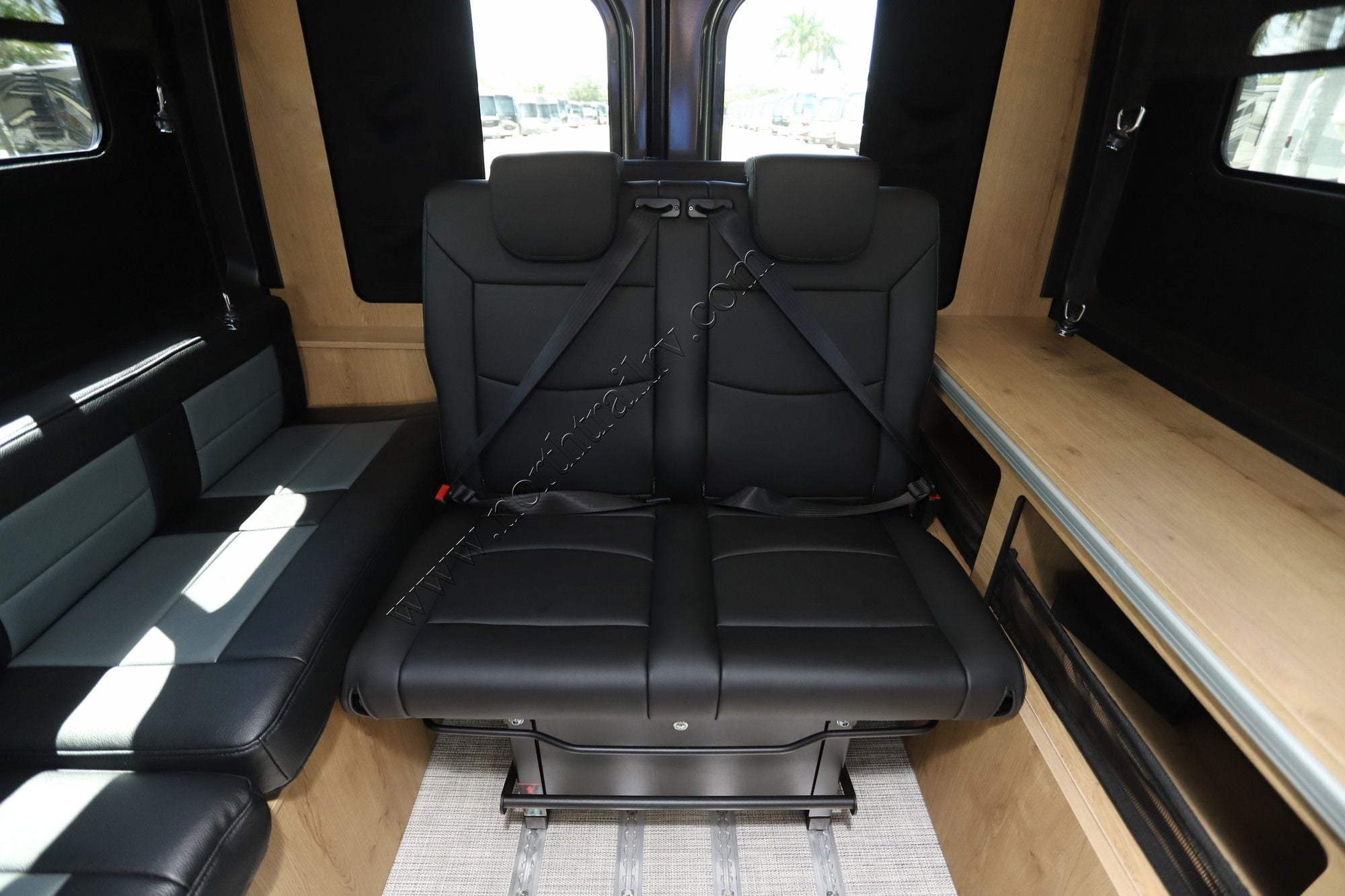 2027 Airstream Rangeline 21PL Class B New  For Sale