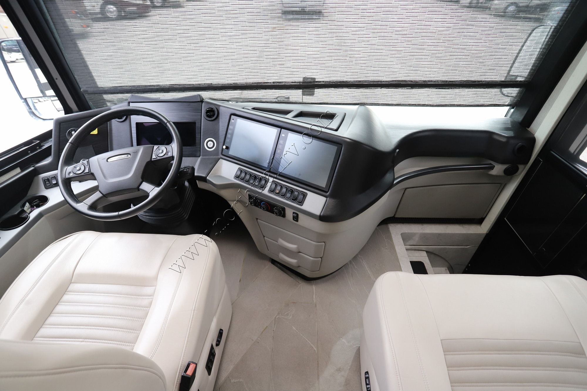 Used 2022 Newmar New Aire 3543 Class A  For Sale