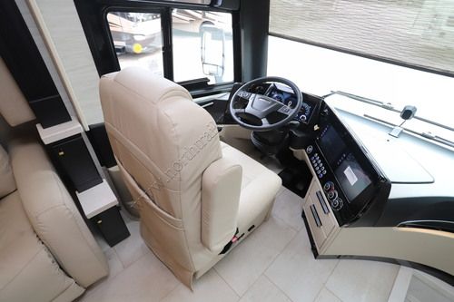 2027 Tiffin Motor Homes Allegro Bus 40IP
