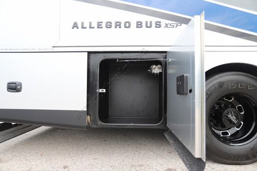 2027 Tiffin Motor Homes Allegro Bus 40IP