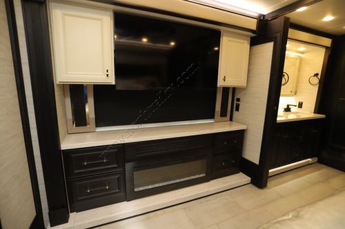 2027 Tiffin Motor Homes Allegro Bus 40IP
