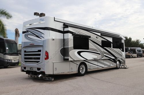 2022 Newmar New Aire 3543
