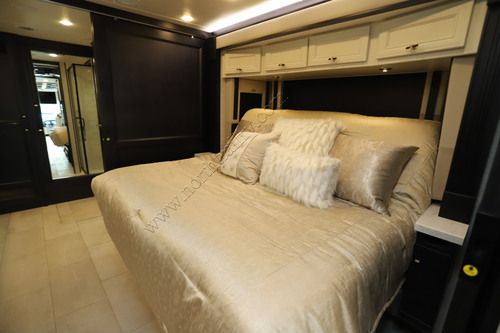 2027 Tiffin Motor Homes Allegro Bus 40IP