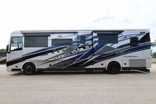 2027 Tiffin Motor Homes Allegro Bus 40IP