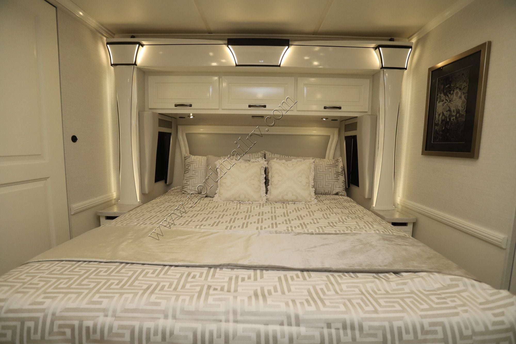 New 2027 Newmar Dutch Star 3836 Class A  For Sale