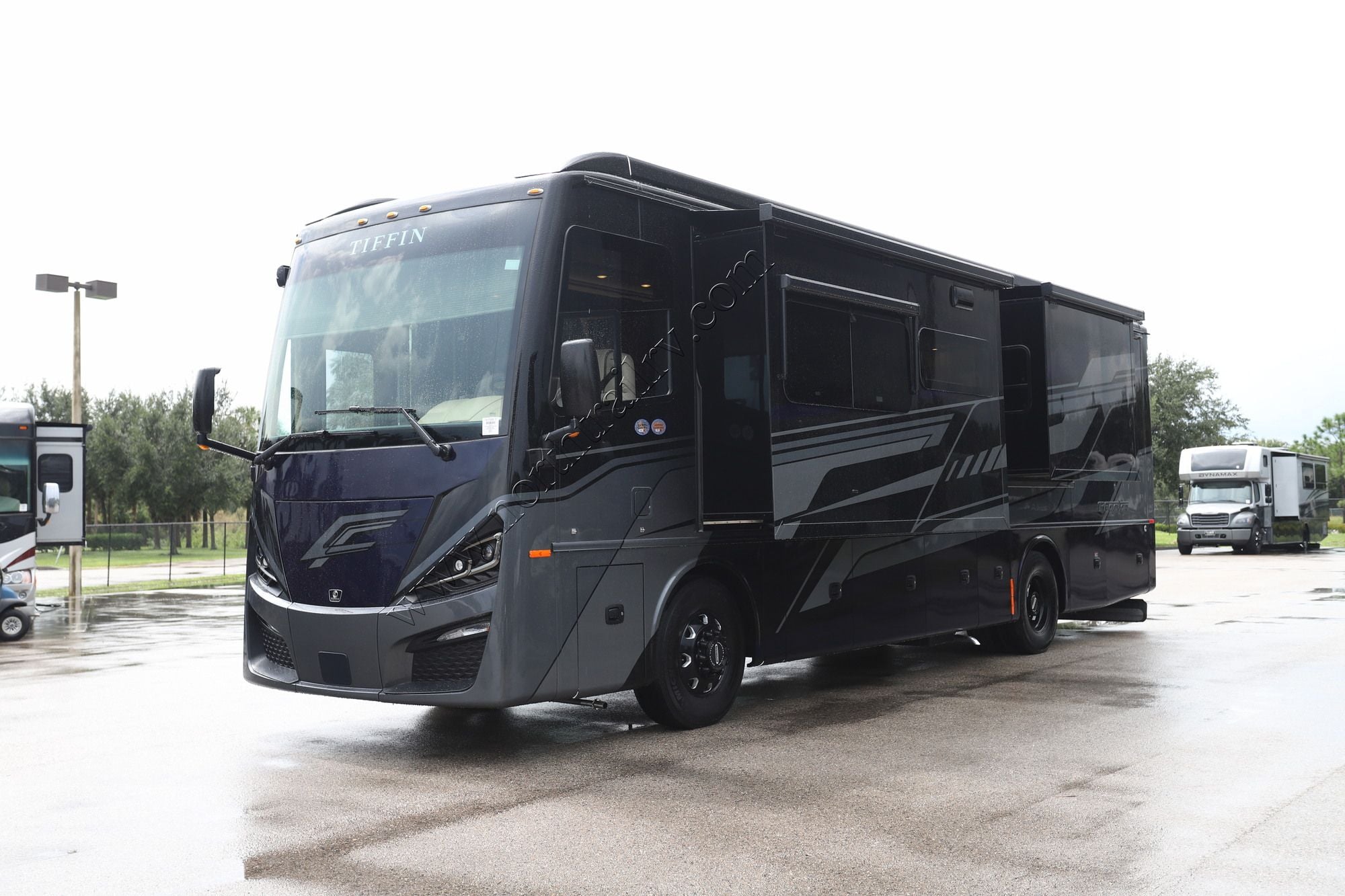 Used 2026 Tiffin Motor Homes Phaeton 35CH Class A  For Sale