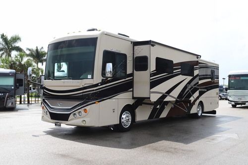2016 Fleetwood Expedition 40X