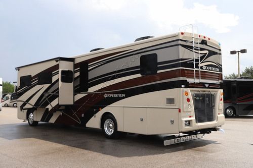 2016 Fleetwood Expedition 40X