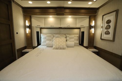 2027 Newmar Mountain Aire 4551