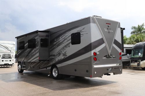 2022 Renegade Rv Valencia 35MB