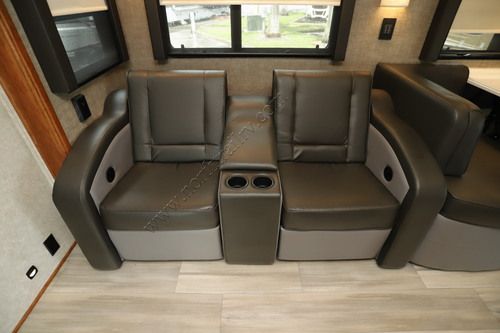 2022 Renegade Rv Valencia 35MB