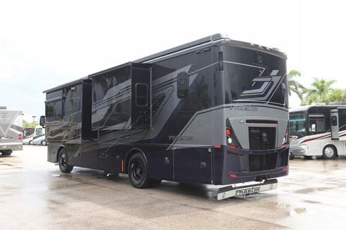 2026 Tiffin Motor Homes Phaeton 35CH