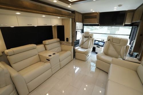 2027 Newmar Mountain Aire 4551