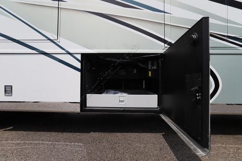 2027 Newmar Mountain Aire 4551