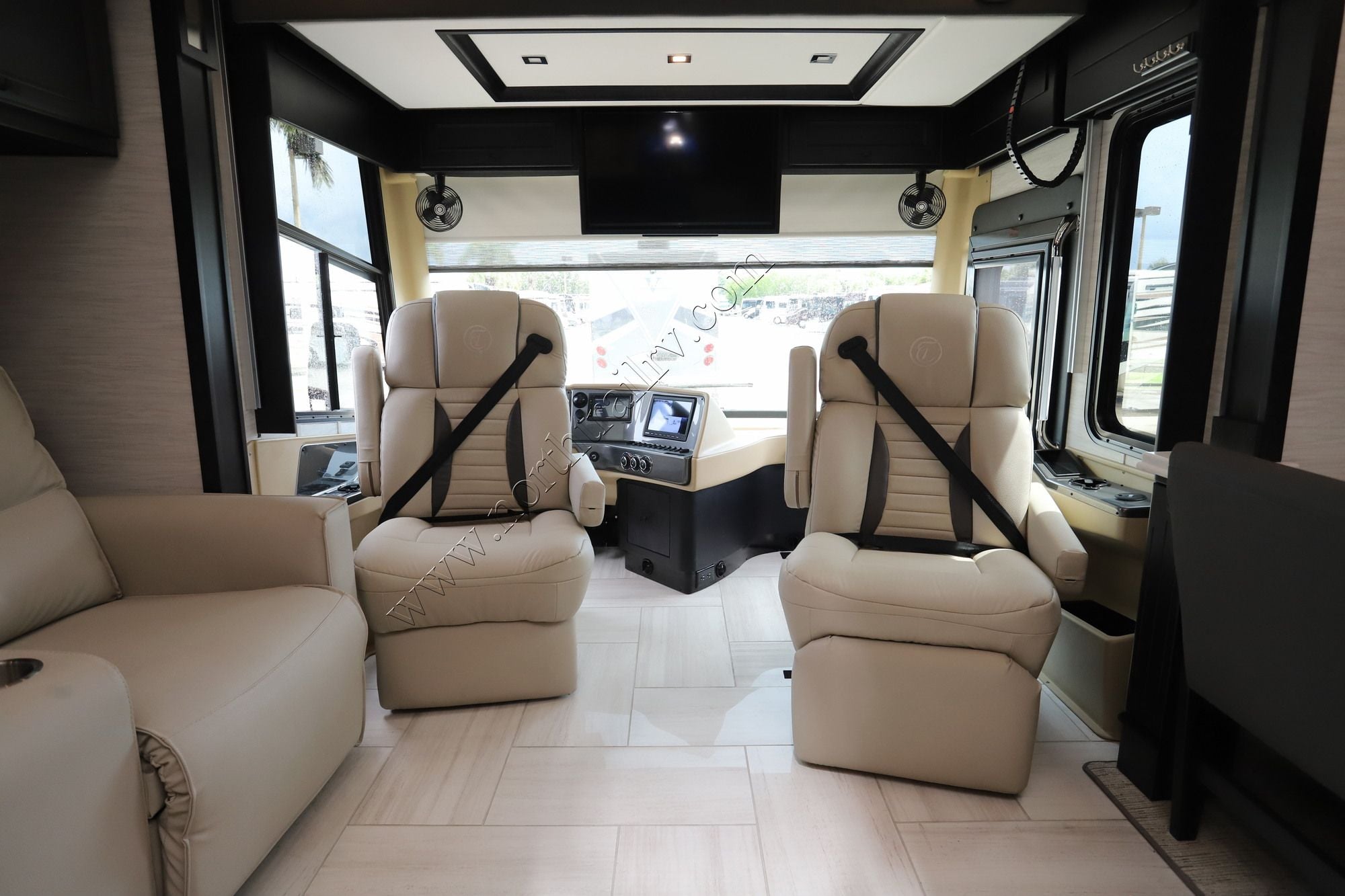 Used 2026 Tiffin Motor Homes Phaeton 35CH Class A  For Sale