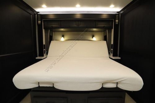 2026 Tiffin Motor Homes Phaeton 35CH