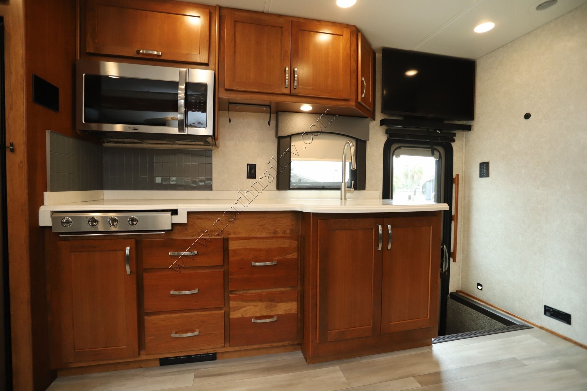 Used 2022 Renegade Rv Valencia 35MB Super C  For Sale