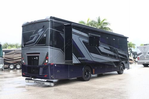 2026 Tiffin Motor Homes Phaeton 35CH