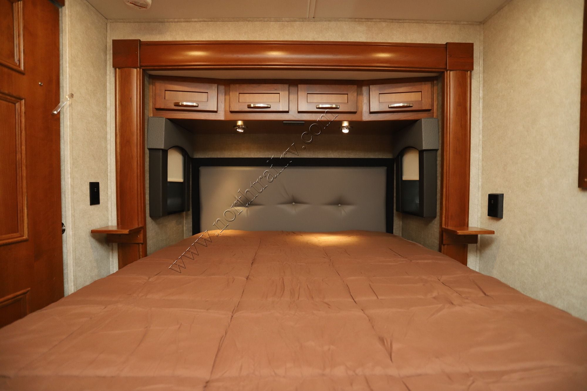 Used 2022 Renegade Rv Valencia 35MB Super C  For Sale