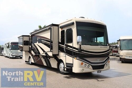 2016 Fleetwood Expedition 40X