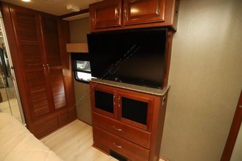 2016 Fleetwood Expedition 40X