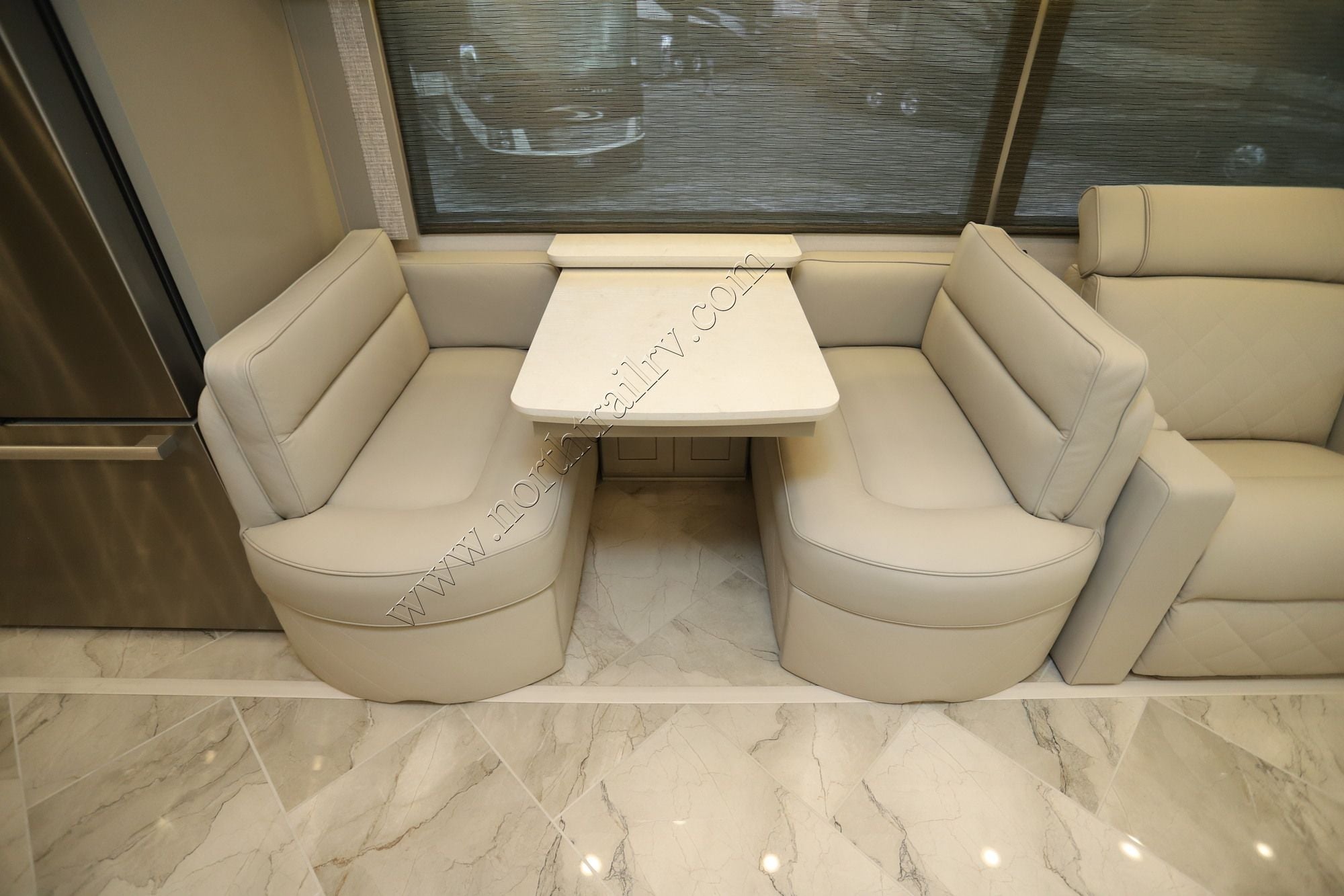 New 2027 Newmar Essex 4551 Class A  For Sale