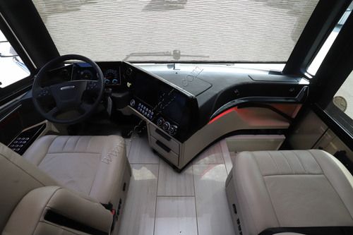 2027 Tiffin Motor Homes Zephyr 45PZ
