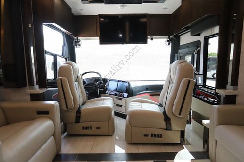 2027 Tiffin Motor Homes Zephyr 45PZ