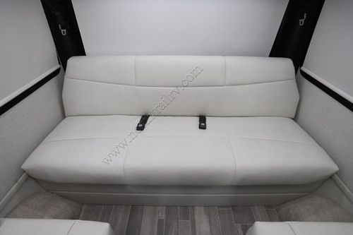 2027 Pleasure-Way Lexor Ts TS