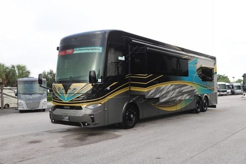 2027 Newmar Essex 4551