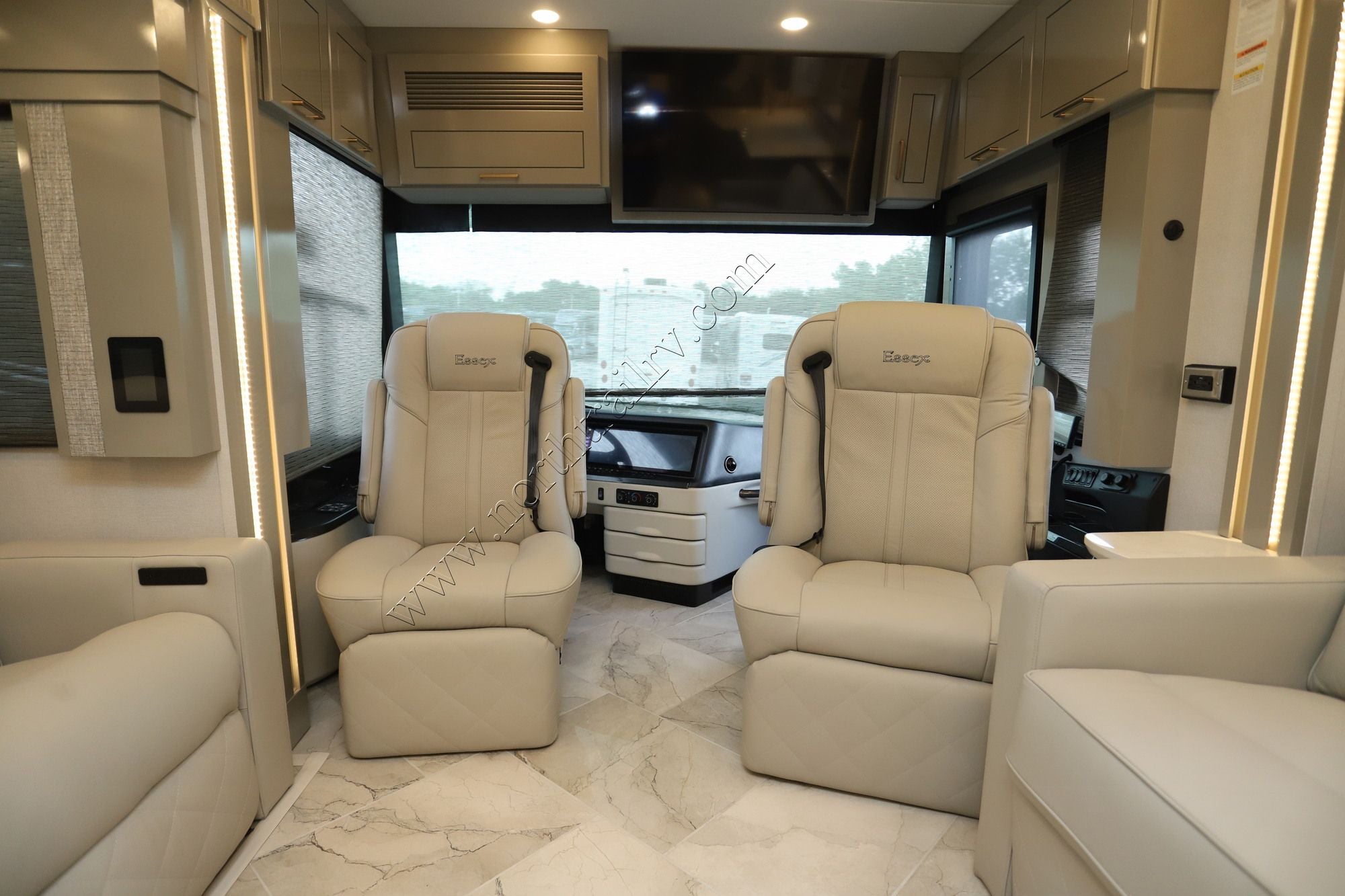 New 2027 Newmar Essex 4551 Class A  For Sale