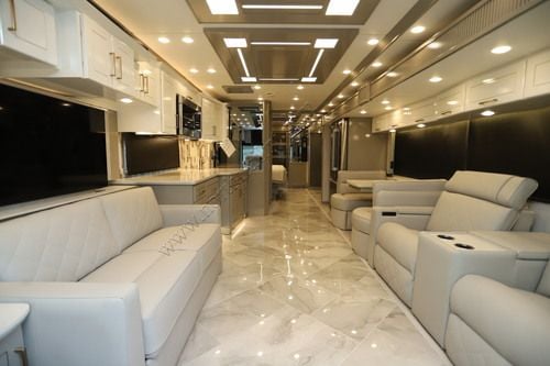 2027 Newmar Essex 4551