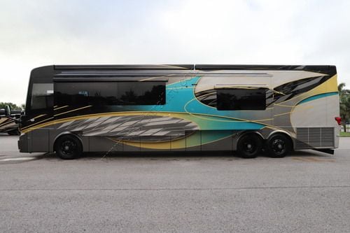 2027 Newmar Essex 4551