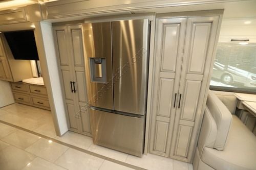 2027 Newmar London Aire 4595