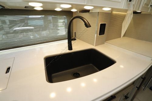 2027 Newmar London Aire 4595