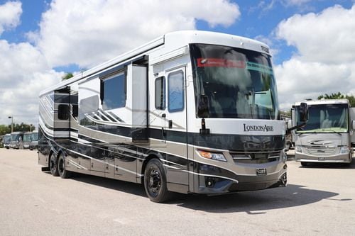 2027 Newmar London Aire 4595