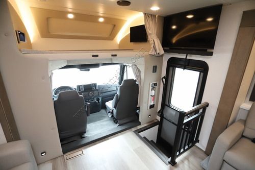 2027 Renegade Rv Valencia 39FW